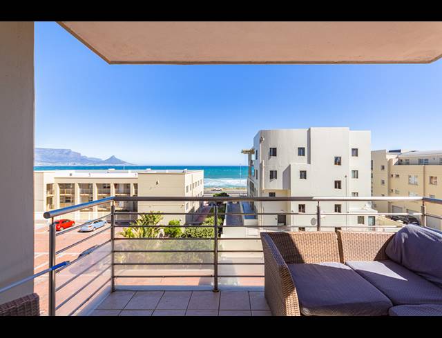 3 BEDROOM APARTMENT FOR SALE IN BEACHFRONT